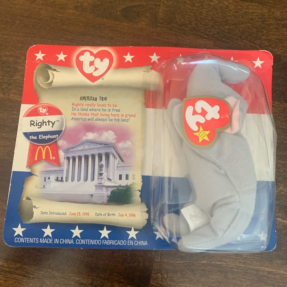 COLLECTABLE TY Beanie Baby “Righty”